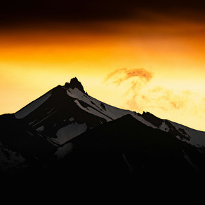 无码内射天天久久毛国产
