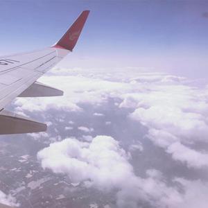 无码内射天天久久毛国产
